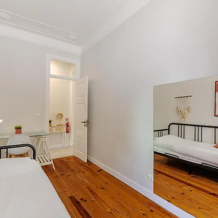 Apartment Stunning River View 3br Near Alfama - Renovated *