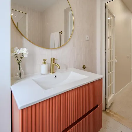 Stunning River View 3br Near Alfama - Renovated 公寓