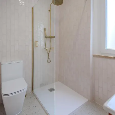 公寓 Stunning River View 3br Near Alfama - Renovated Lisboa