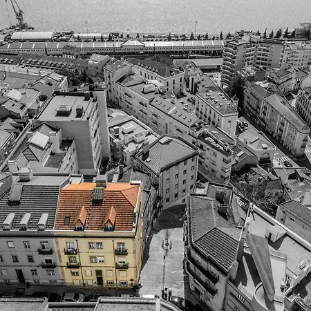 Stunning River View 3br Near Alfama - Renovated * Lisboa